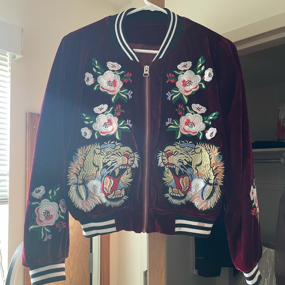 Bomber jacket
